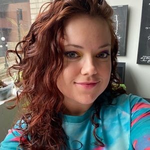 Meet your Posher, Kari